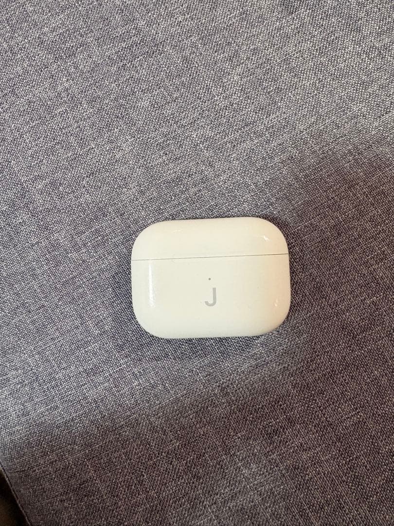 AirPods本体 充電ケース付き ホワイト