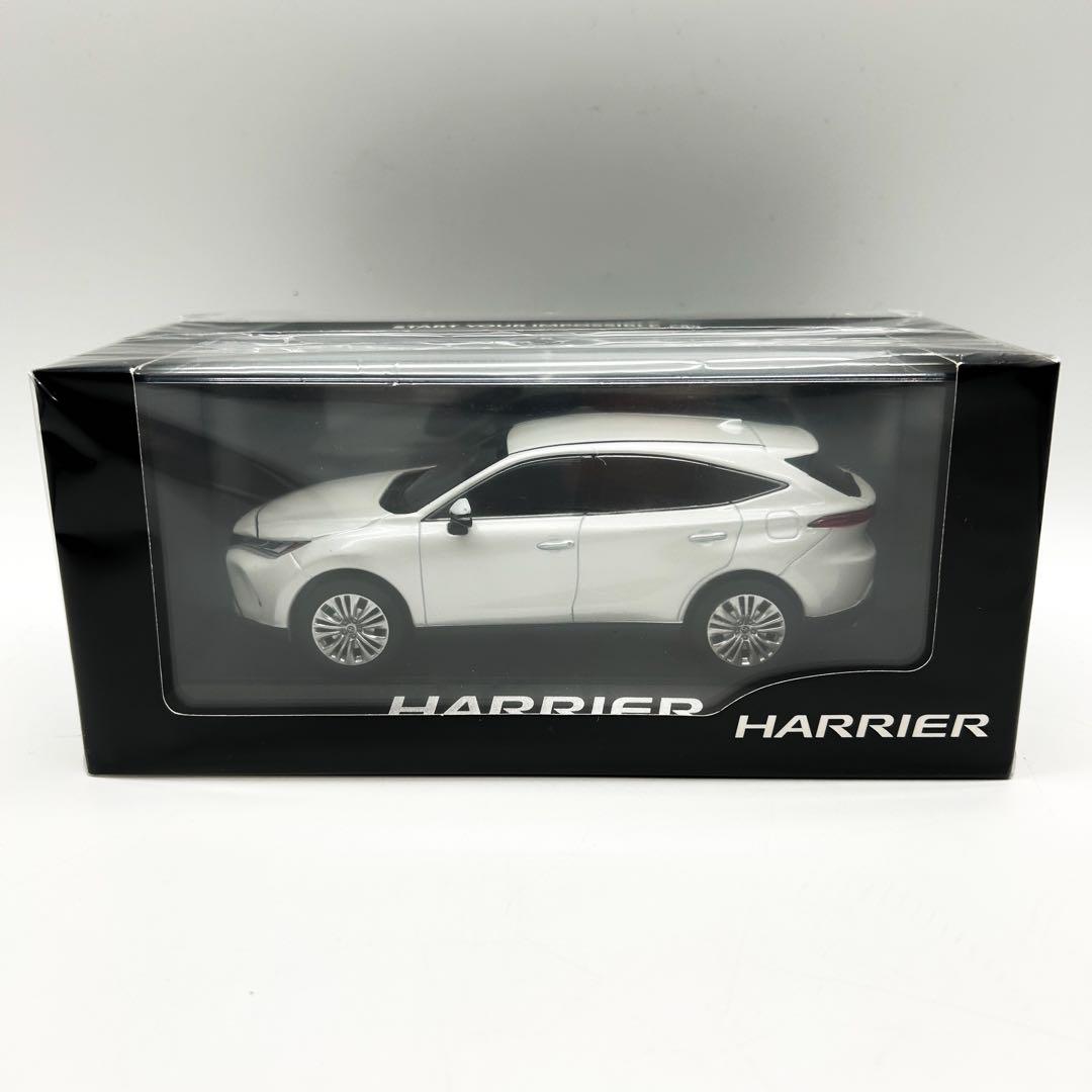 非売品 トヨタ 1/30 ハリアー 80系 070