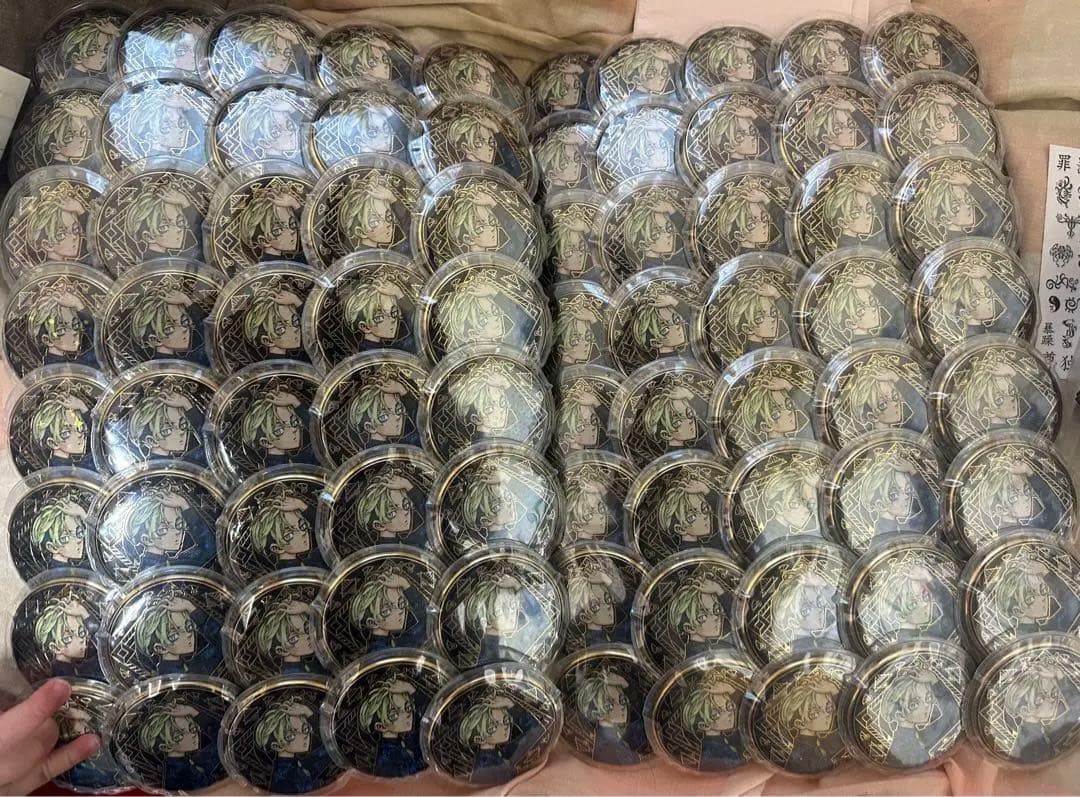 【最終値下げ】 松野千冬 缶バッチ 80点セット 原画展