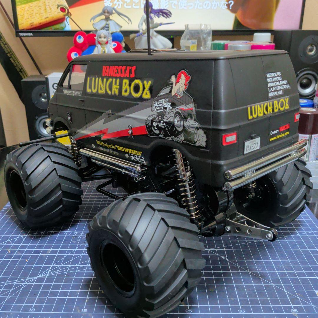 タミヤ ランチボックス ブラックエディション フルベア、サーボ、LED付き