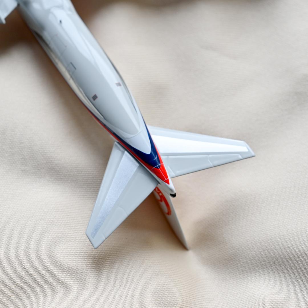 ★フォックス様★JAL CARGO B747-200F 1/400