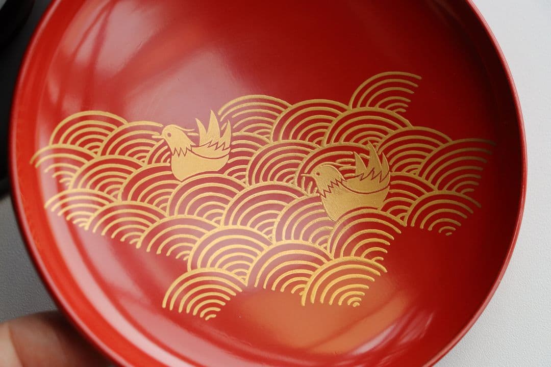 CK82 塗師 辻石斎 盃蓋吸物椀 四客 朱塗 黒塗 波に鳥 金蒔絵 木製漆器