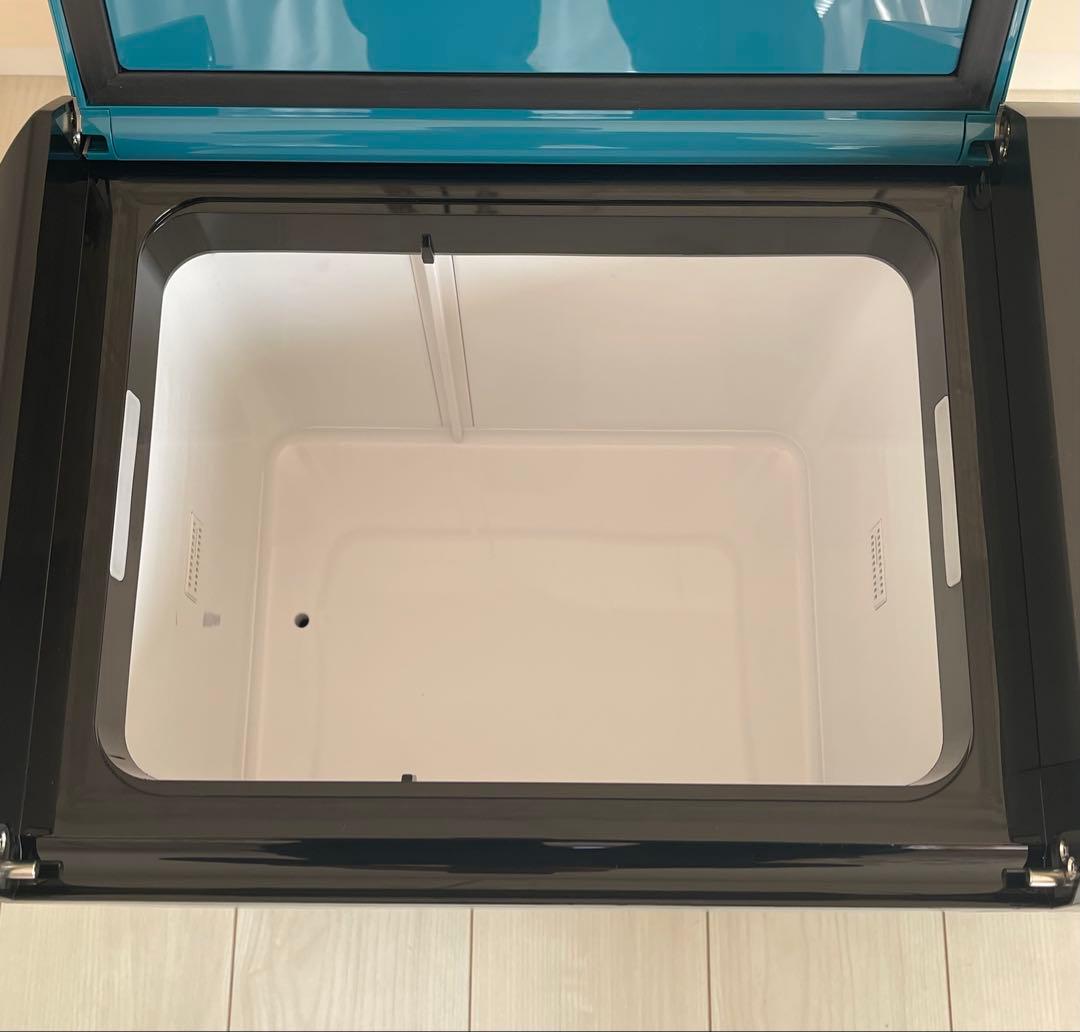 マキタ 充電式保冷温庫 18V/40Vmax CW004GZ青