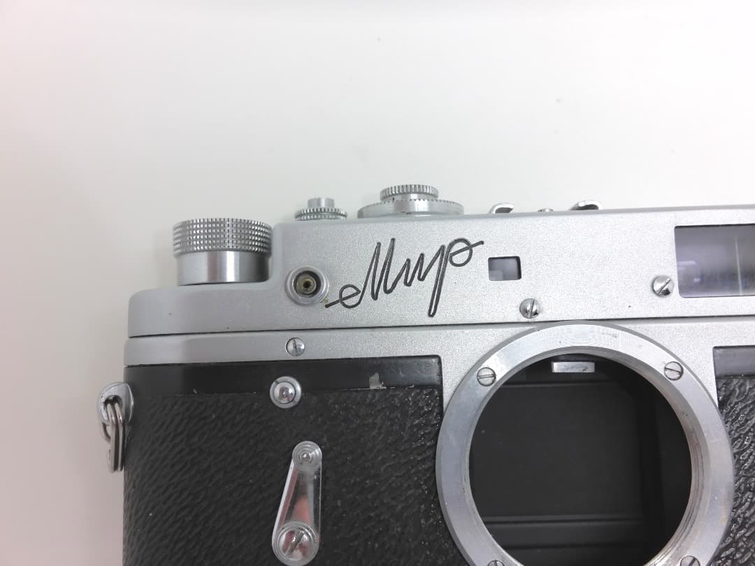 ロシア製　レンジファインダーカメラ　Mir