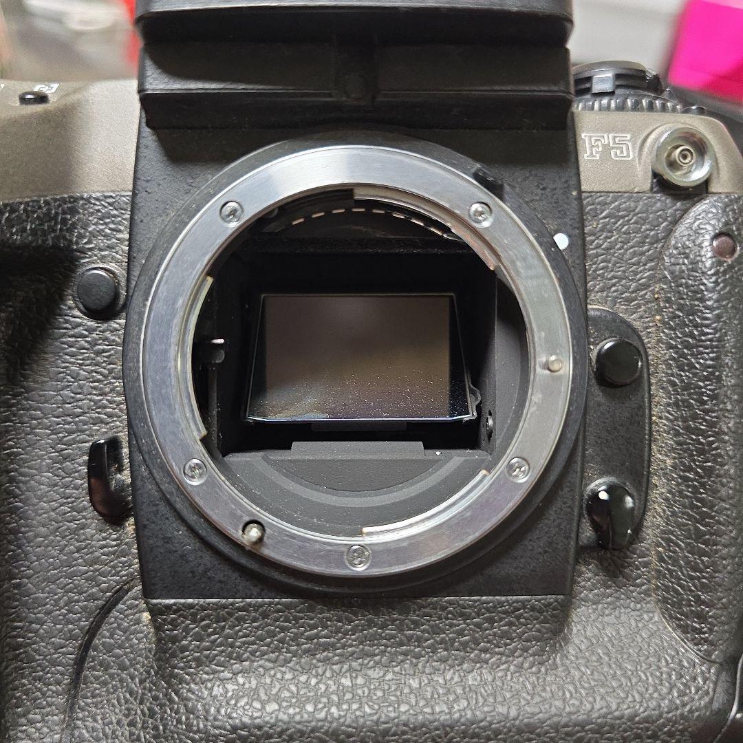 NIKON F5 50周年モデル　美品　本体