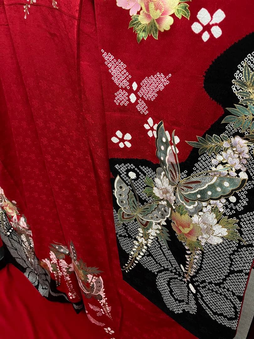 中古★振袖★仕立て上がり　NO.B10 赤色　絞り柄モダン　成人式　結婚式