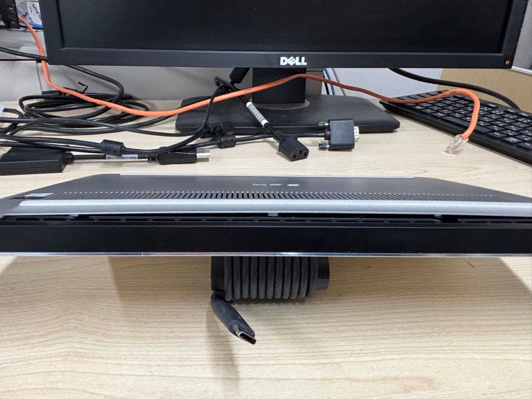 Dell XPS 13(9380)　i5-8265U Windows11