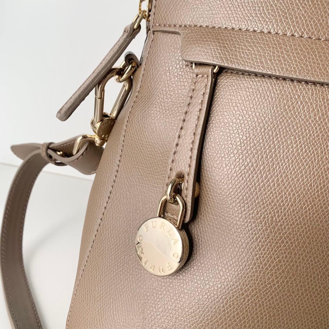 【FURLA】フルラ　パイパー L ショルダーバッグ　トートバッグ　2way