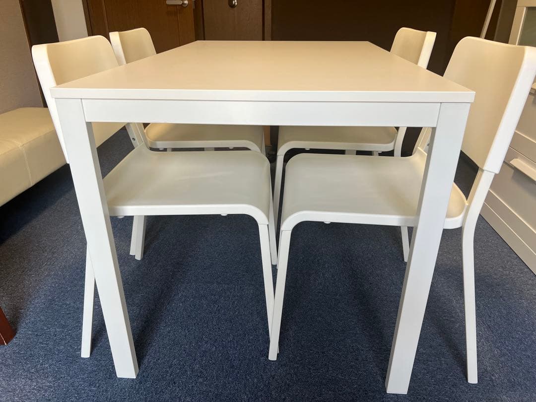 美品 イケア ホワイト 伸縮 ダイニングテーブルセット 4脚付きIKEA
