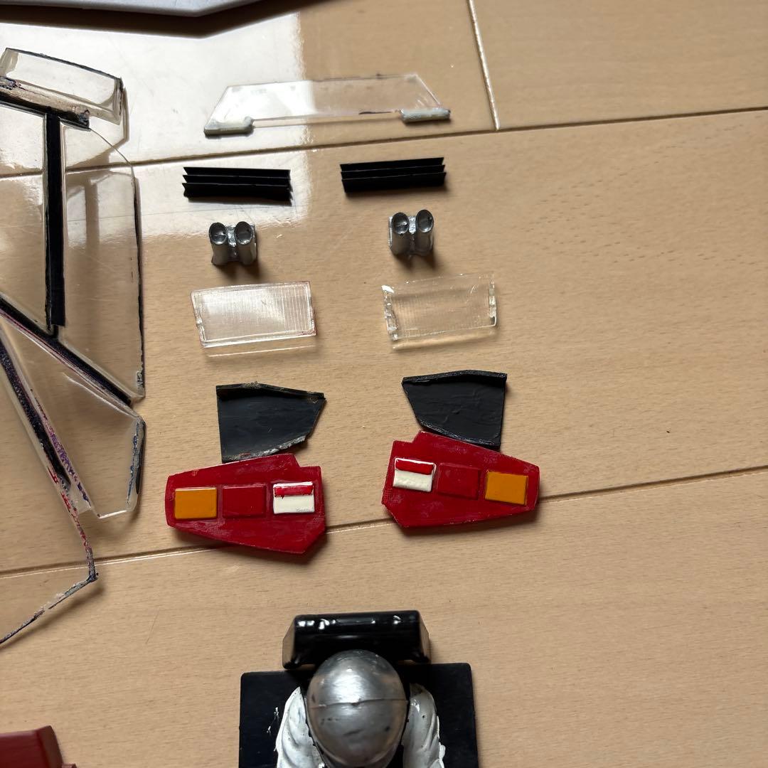 タミヤラジコン　カウンタック　ビンテージ　サーボ、受信機　無断変速付き　ジャンク