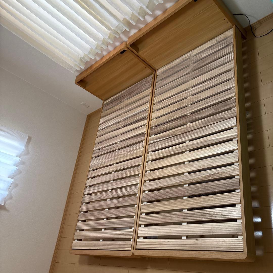 シングル木製ベッドフレーム 2台　上部収納、コンセント付