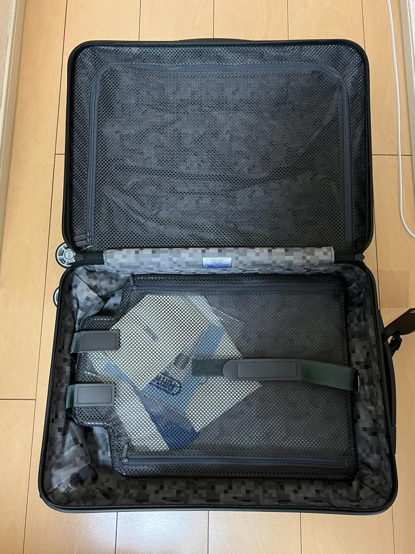 【未使用】RIMOWA リモワ サルサ スーツケース 4輪 32l 機内持込可