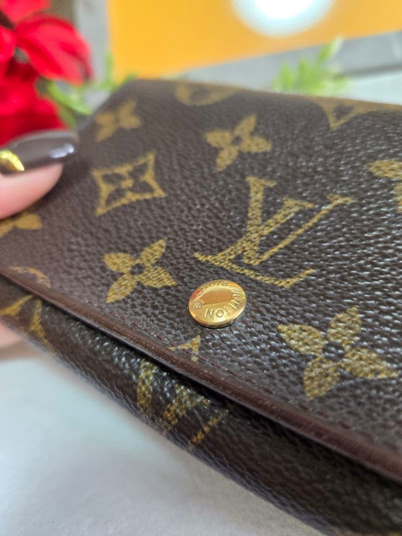 ☆LOUIS VUITTON ルイヴィトン 二つ折り財布 L字ファスナー☆