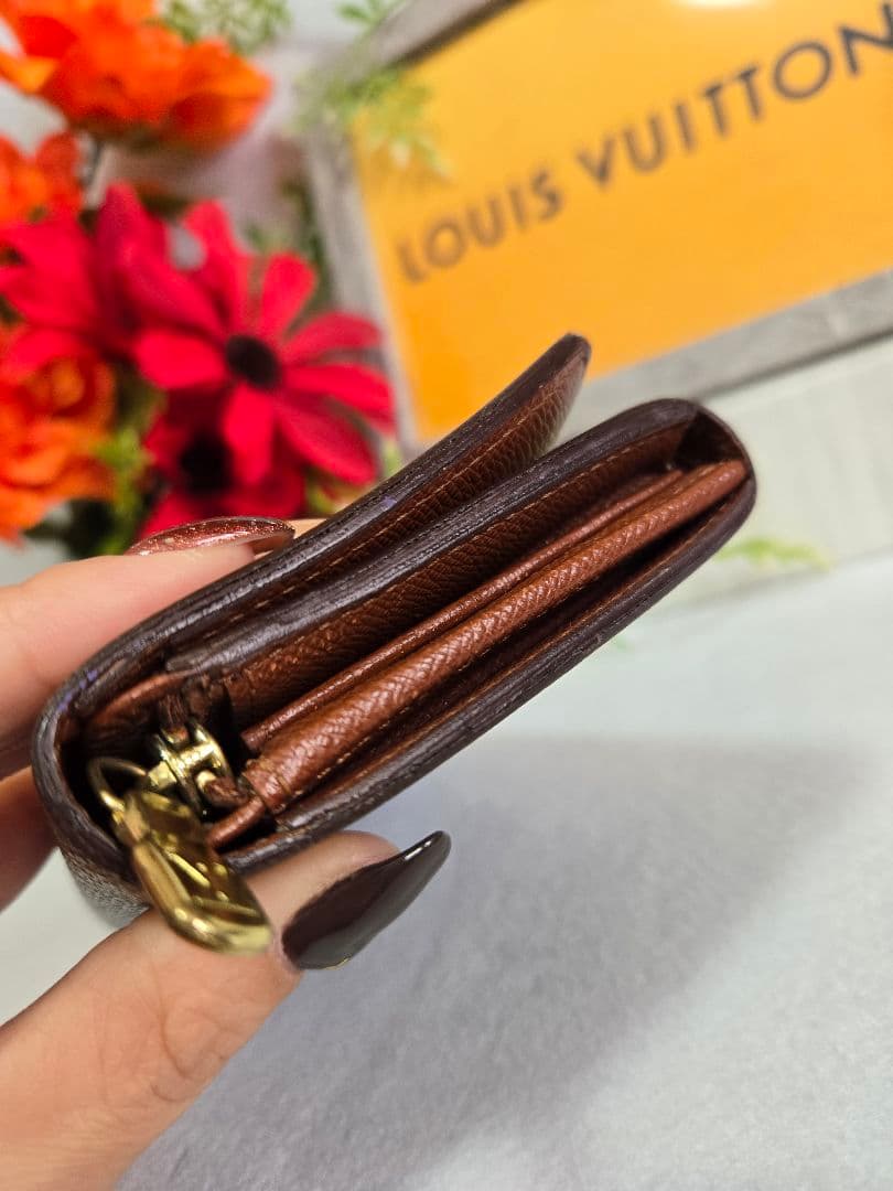 ☆LOUIS VUITTON ルイヴィトン 二つ折り財布 L字ファスナー☆