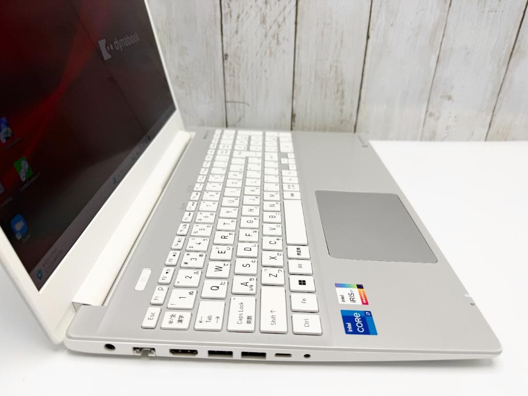 Windows11 Core i7-1260P SSD1TB メモリ32GB