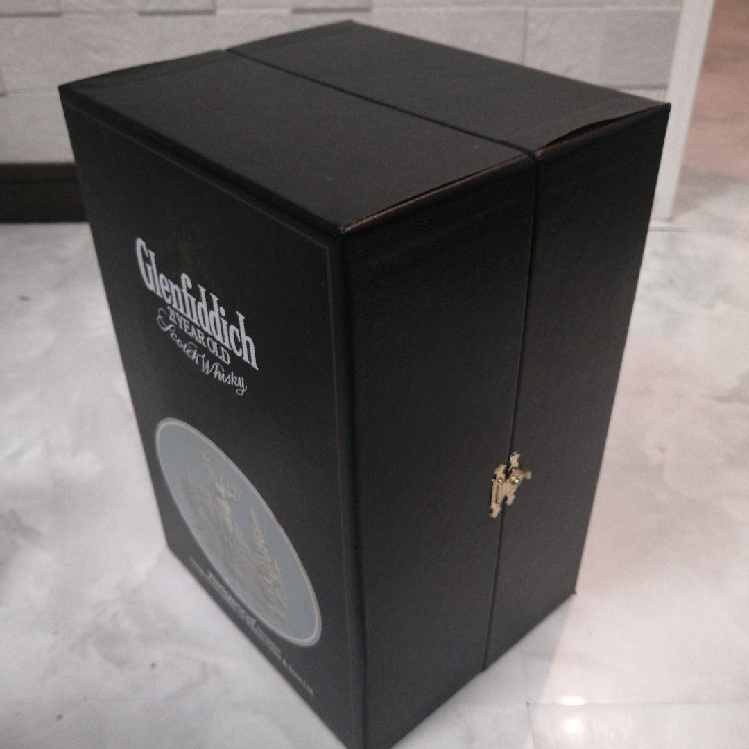 Glenfiddich 21年 ウイスキー 陶器ボトル