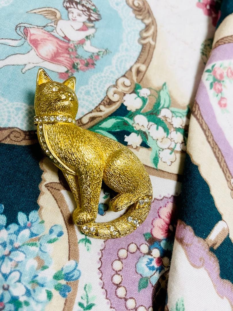 パ*8様 クリスチャン・ディオール　ブローチ　猫　アンティーク　ヴィンテージ　激