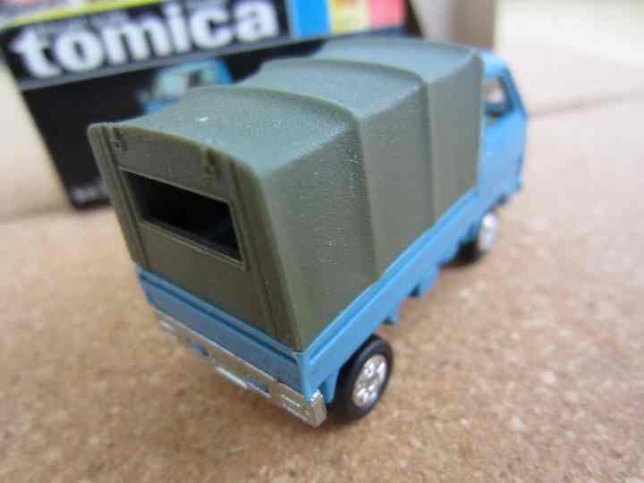 黒箱トミカ／本田技研／ホンダTN360トラック／幌付き