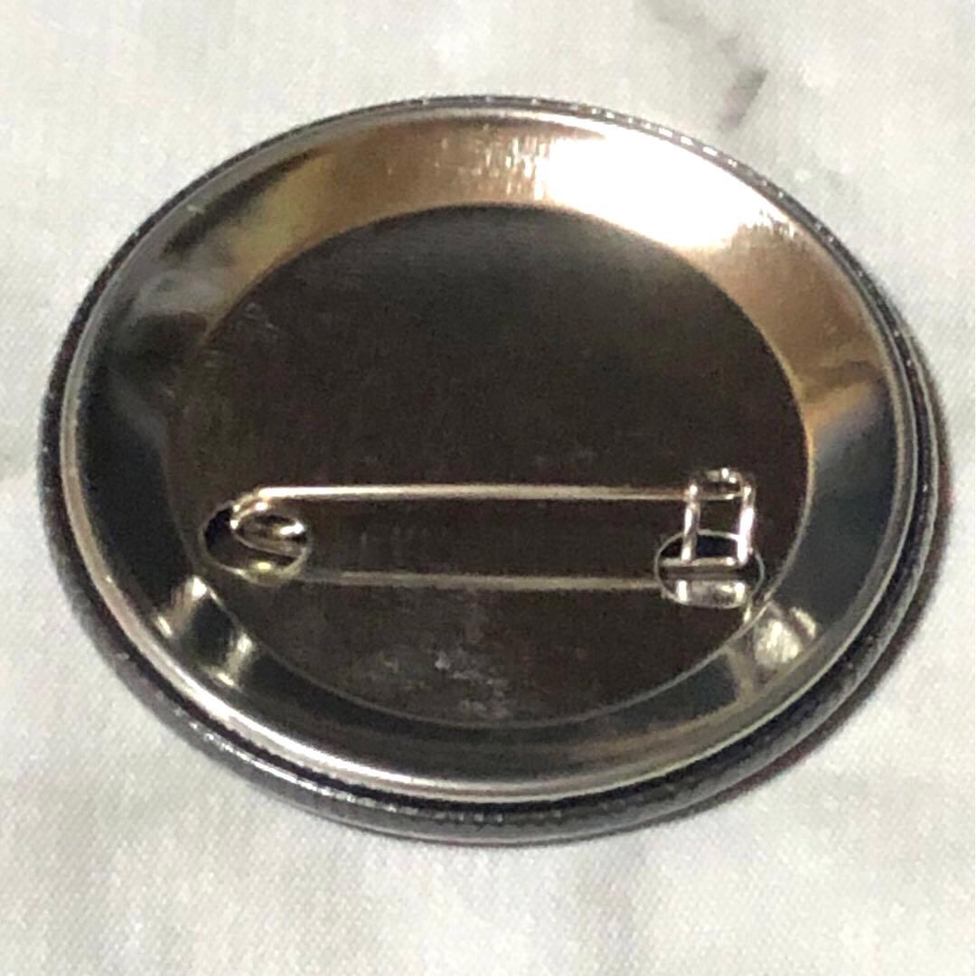 文豪ストレイドッグス　劇場 DEAD APPLE 入場者特典　缶バッジ　太宰治