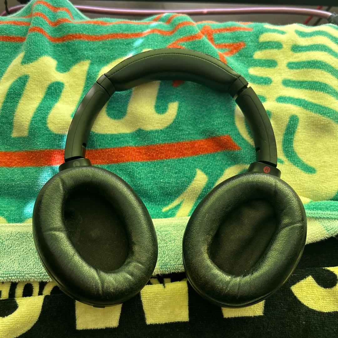 SONY WH-1000XM4ワイヤレスヘッドホン ブラック　【現状品】