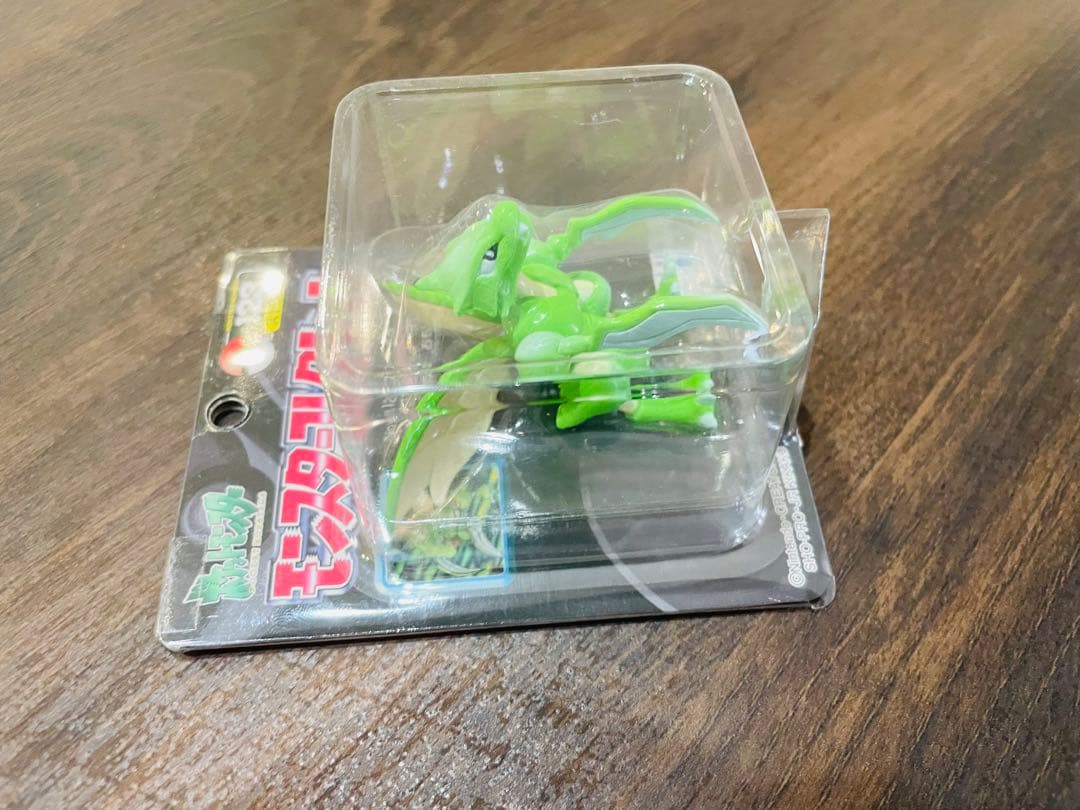 【超貴重】<未開封>ポケモン　モンコレ　ストライク