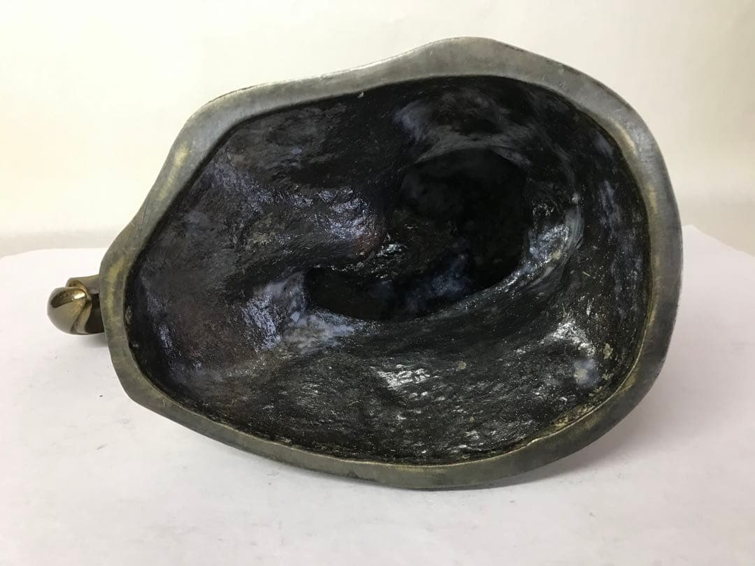 銅器:岩上鶏(メッキ仕上)