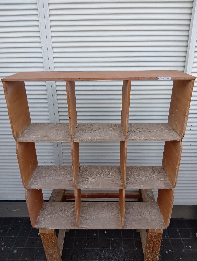 レース とまり木 9仕切りマス目棚　盆栽　苗木棚　工具棚　鳩道具　愛鳩の友レア