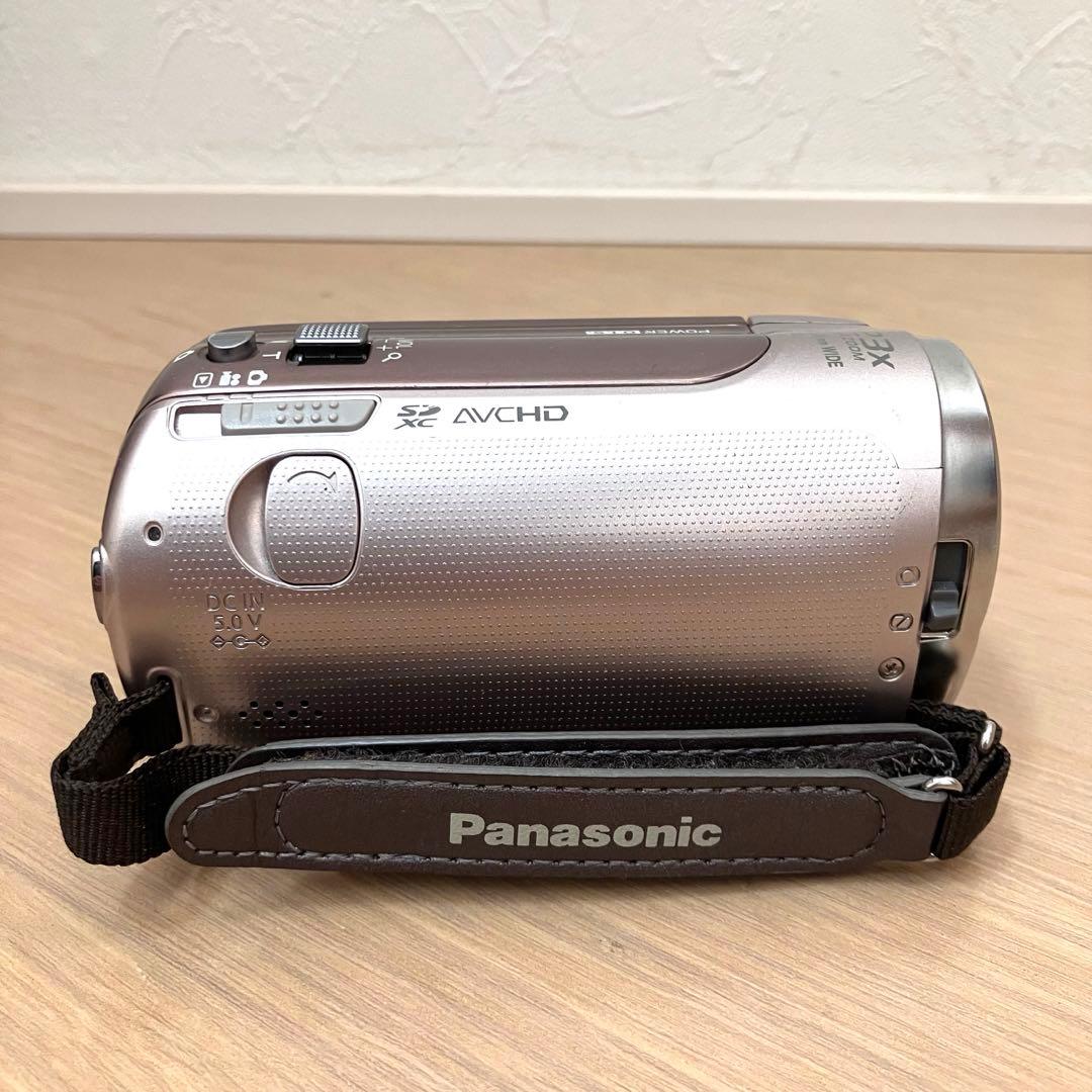 美品✨パナソニック 内蔵メモリ HDC-TM35 ビデオカメラ 32GB