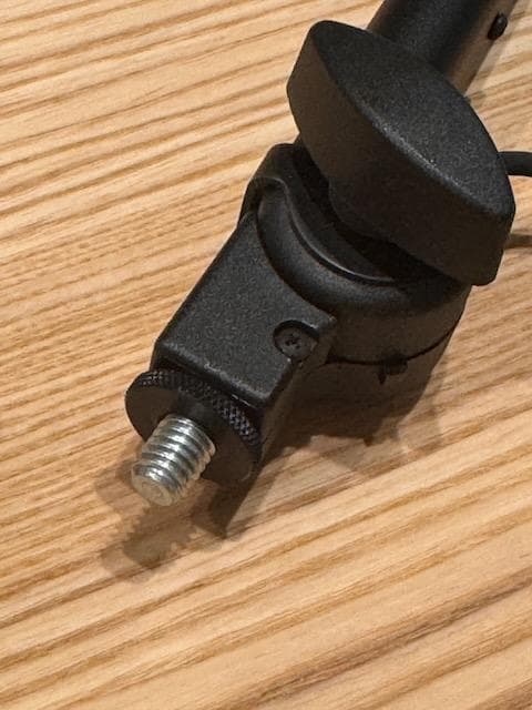 K&M 23860 マイクアーム XLR内蔵 クランプ付