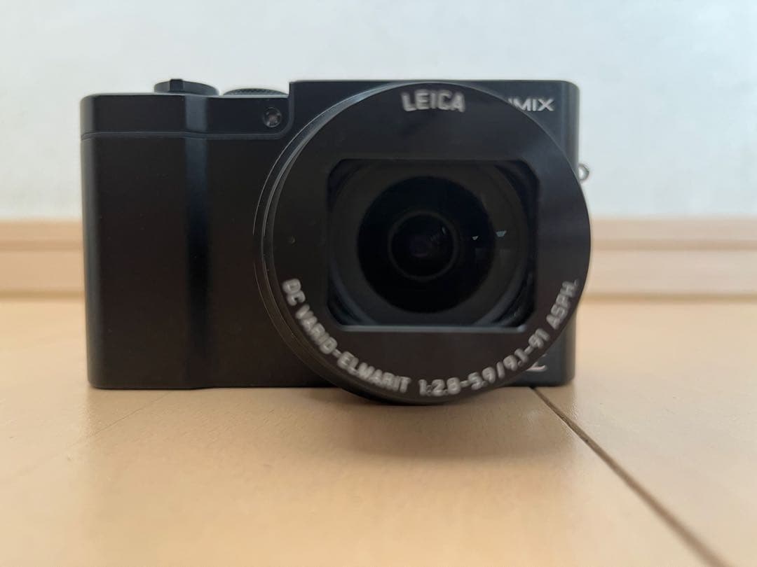 Panasonic DMC-TX1 コンパクトデジタルカメラ