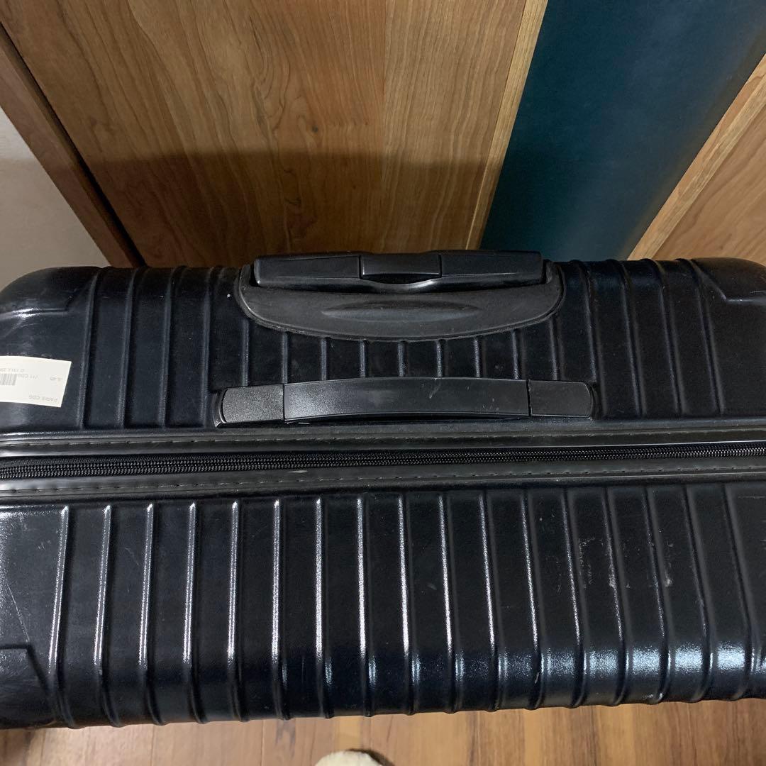 リモワ　ブラック ストライプ キャリーケース中古⭐️