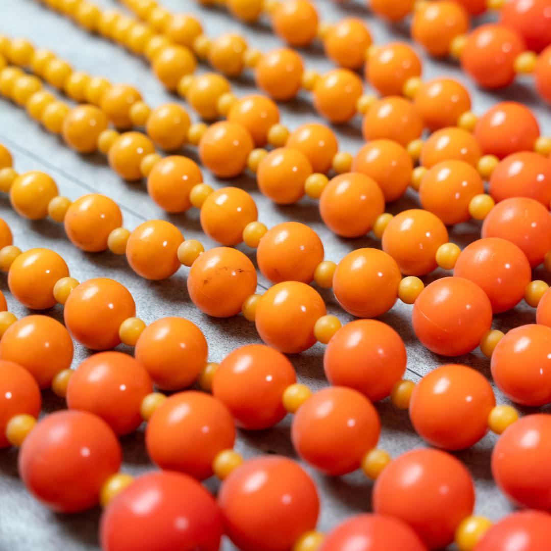 【＠KM】珠暖簾 のれん　ビーズカーテン　オレンジ　グラデーション