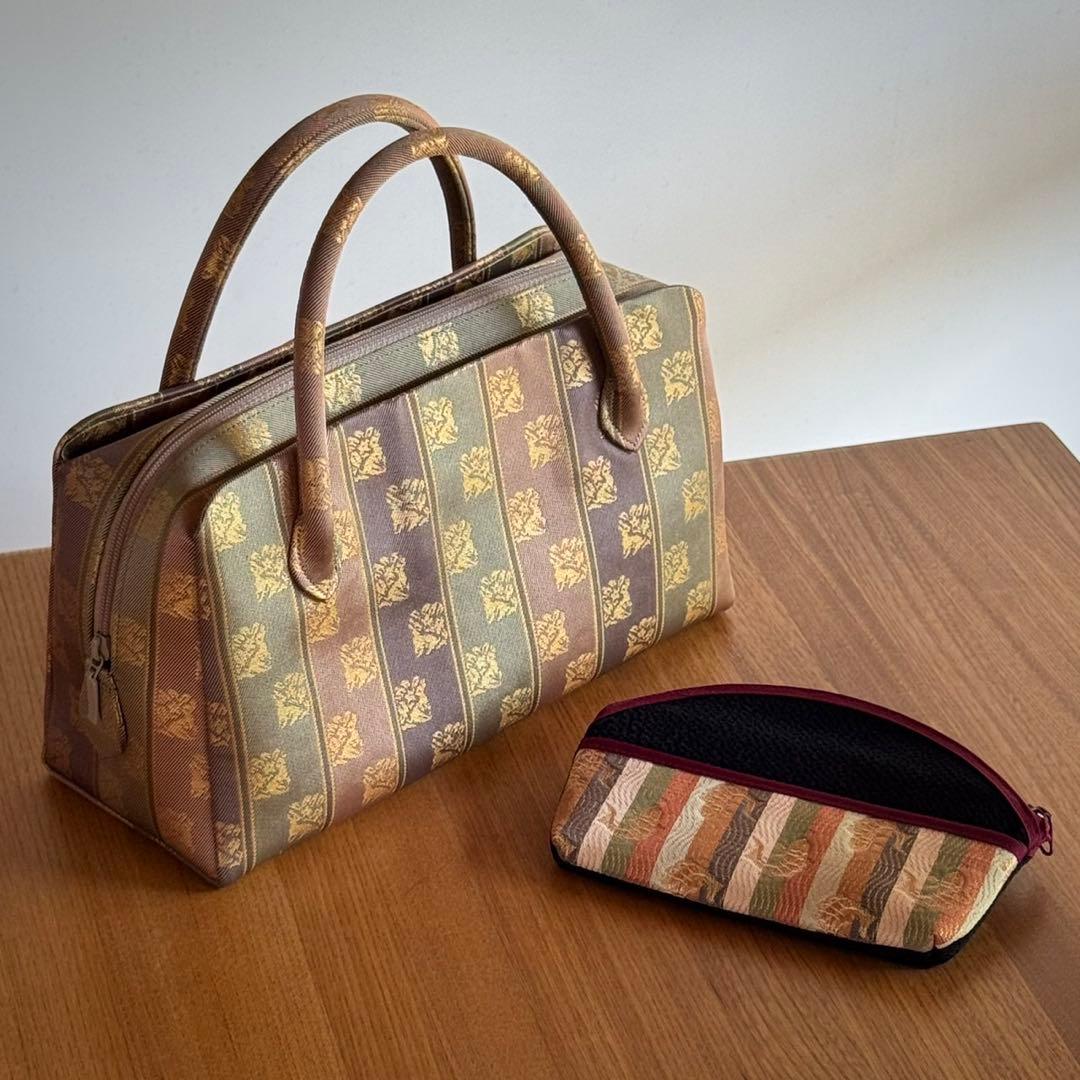 銀座くのや うさぎ模様刺繍 和装用利休バッグ　おまけ付き