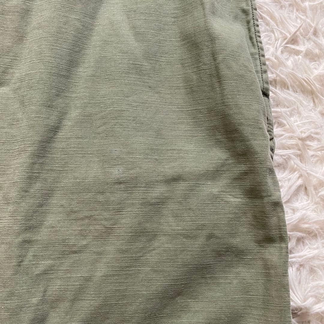 マディソンブルー　タイトスカート　カーキ　バックスリット　02