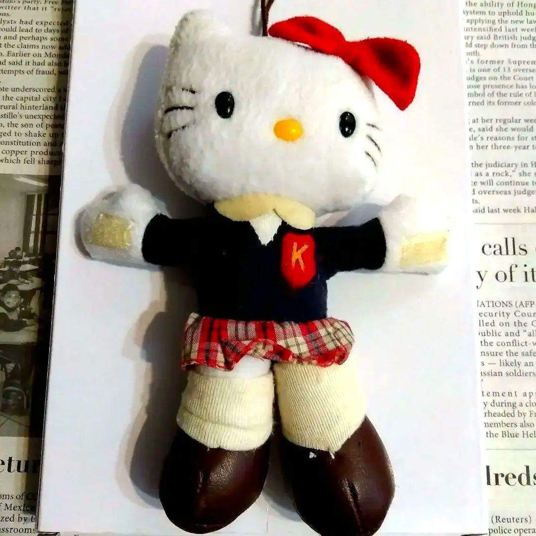 早い者勝ち！3分で売れた　レトロ足長キティ　手がマジックテープ