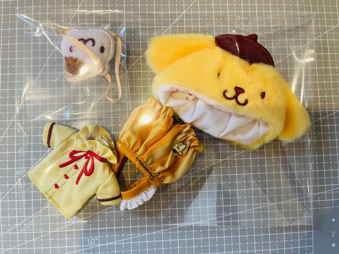 オビツ11 ねんどろいどどーる　服　4点セット　サンリオ　ポムポムプリン