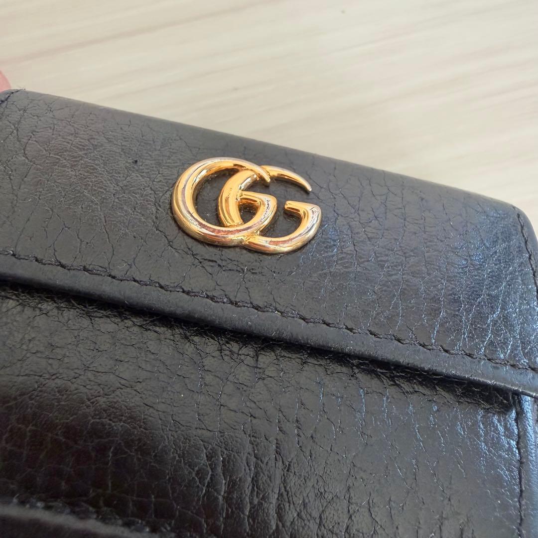 GUCCI ブラックレザー 三つ折り財布