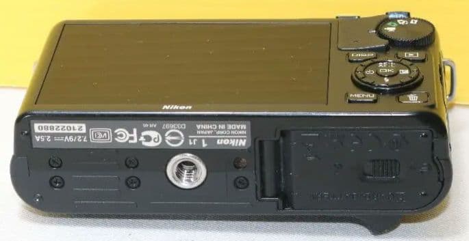 ⭐Nikon 1j1 ボディ ブラック⭐ニコン⭐送料無料❤️