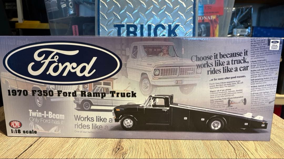 1970 フォードF350 Ramp T ruck 1:18