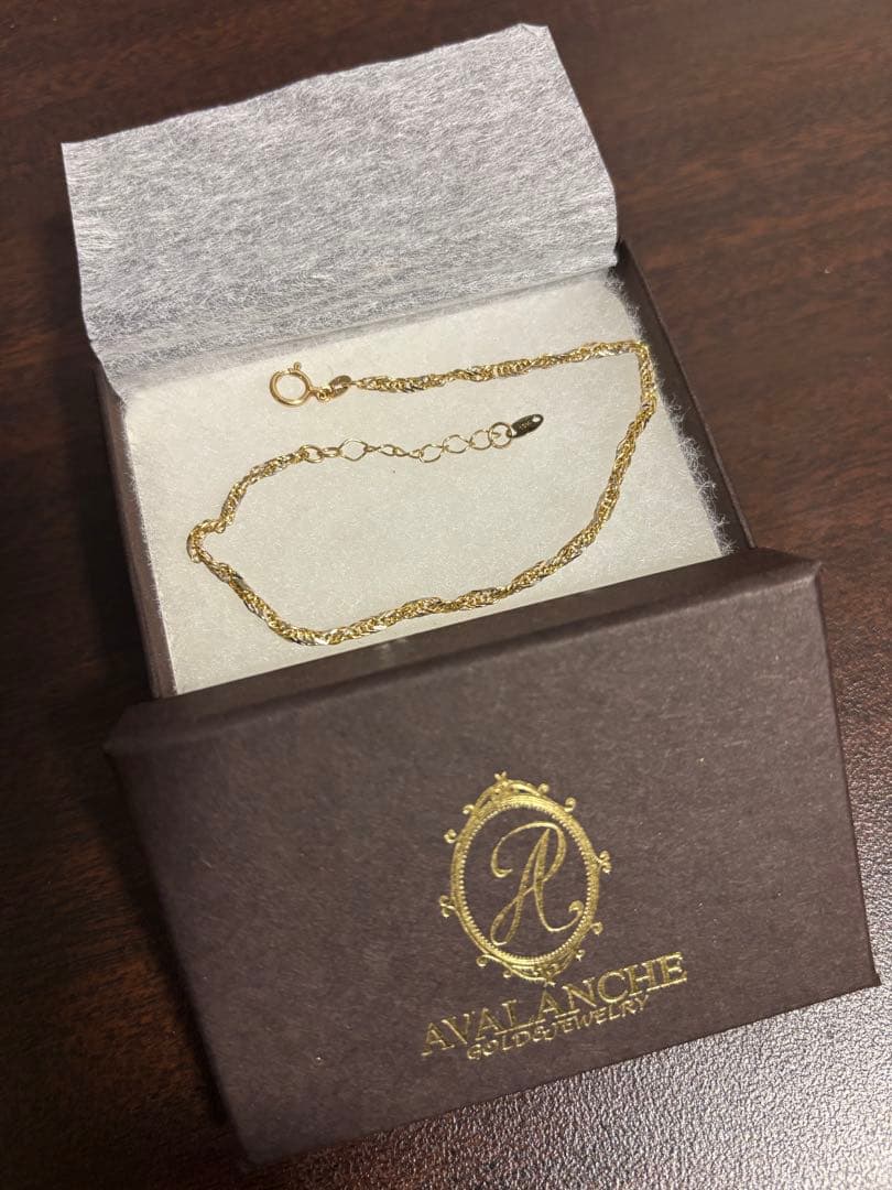 年末価格！AVALANCHE 10Ｋチェーンブレスレット