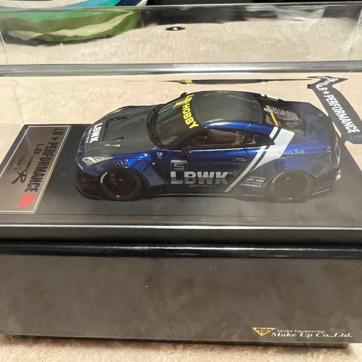 限定品　makeup LBworks 1/43 gtr