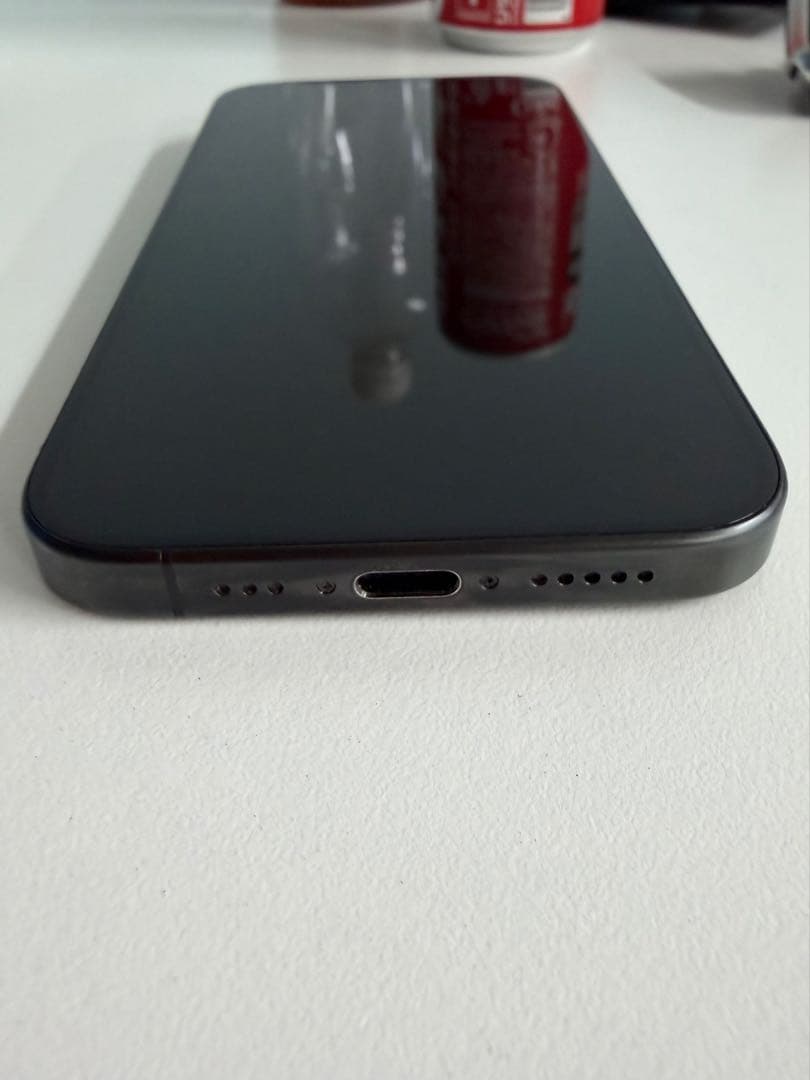 iPhone 15 Pro スペースブラック 本体