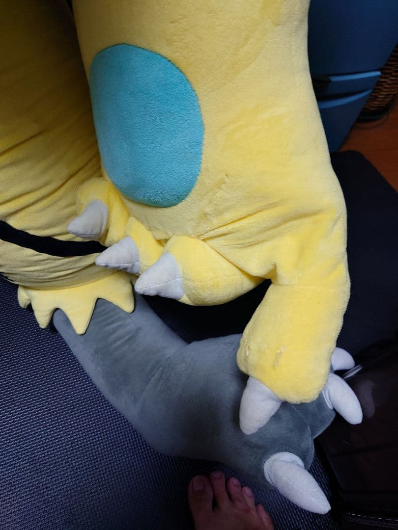 ゼラオラ　等身大ぬいぐるみ