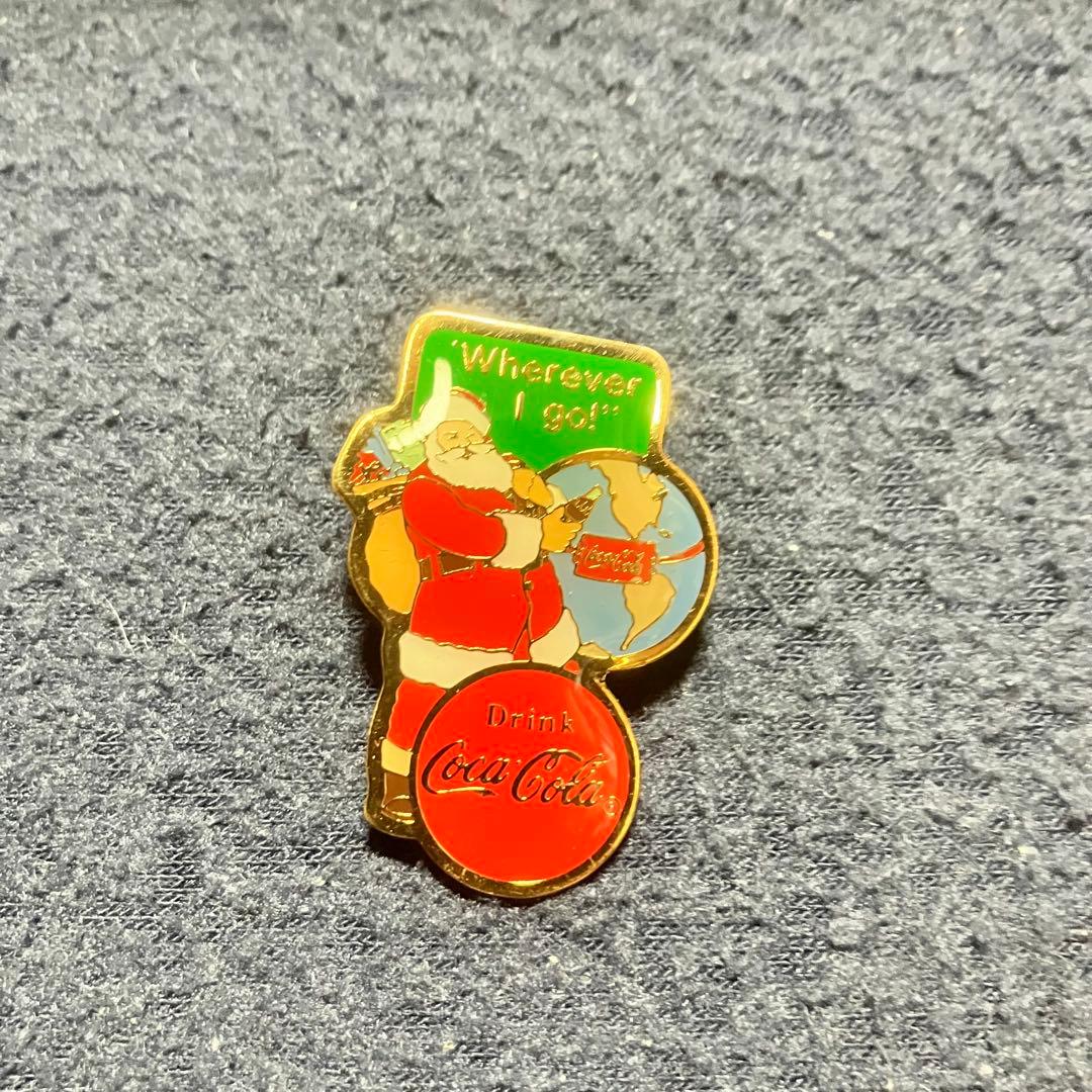 コカコーラサンタクロースピンバッチ10個セット