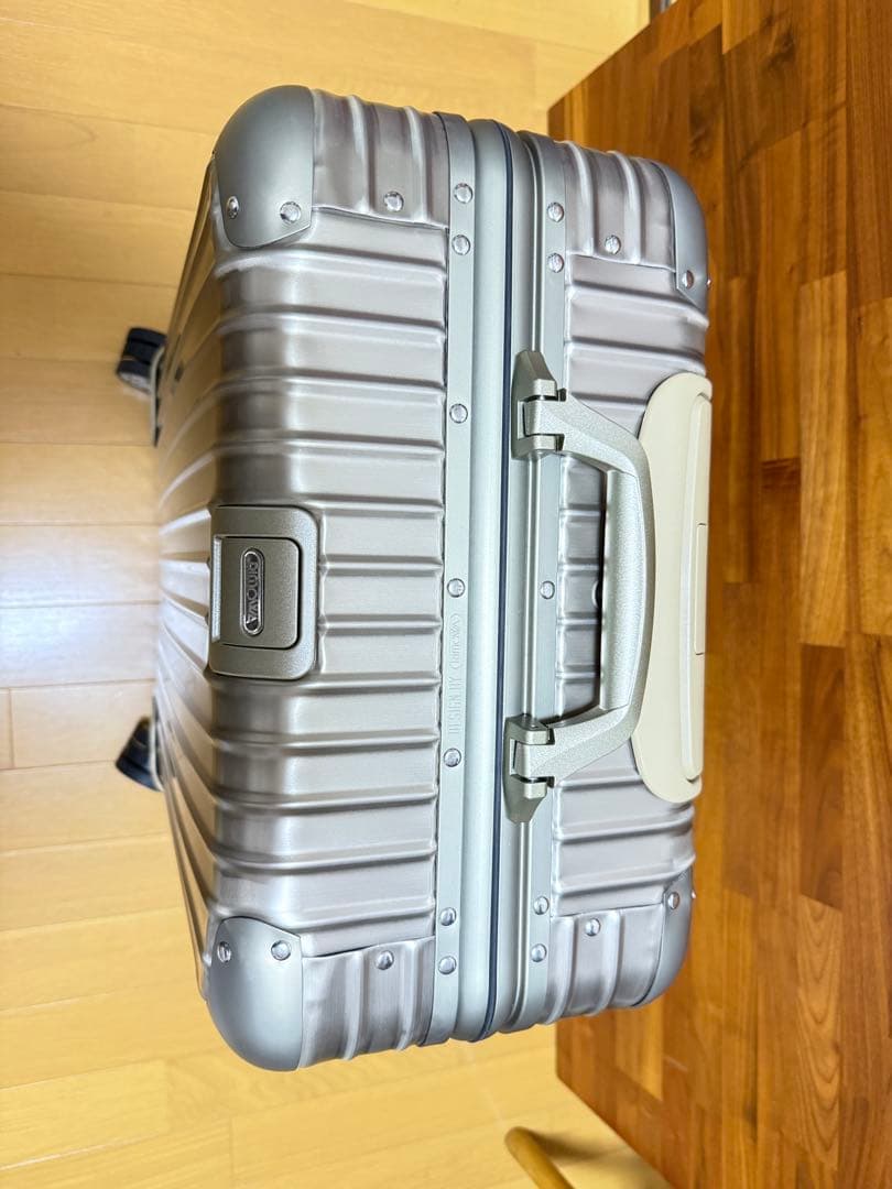 リモワ RIMOWA トパーズ チタニウム ゴールド 34リットル 4輪