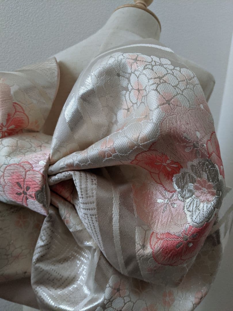 七五三　ジュニアサイズ　大人用袋帯からの作り帯　二部式　子供　着物　白銀ピンク系