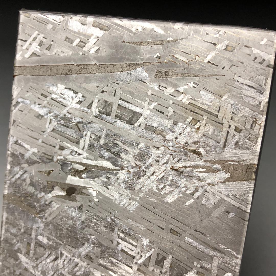 アルタイ隕石　 鉄隕石　メテオライト鉄隕石　原石　重さ約269ｇ