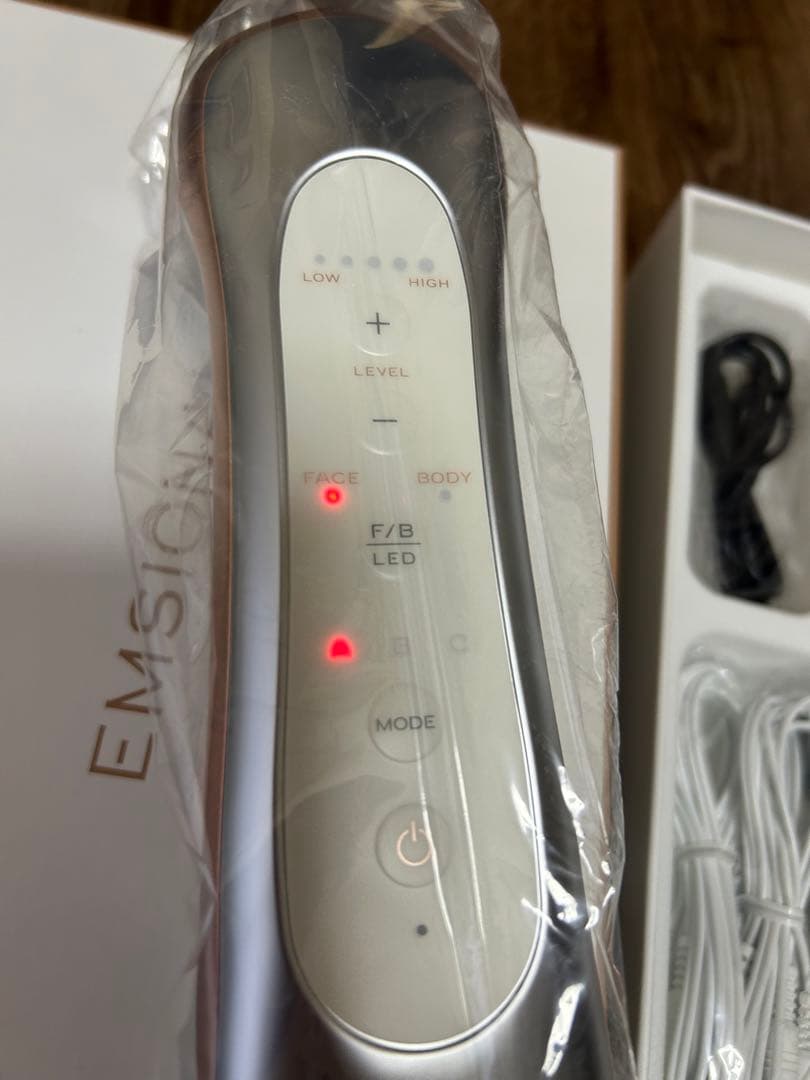 sptm（セプテム）美顔器エモーショナルプロ