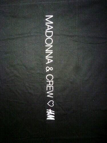 マドンナ　MADONNA & CREW ♥ 　貴重 黒 Tシャツ　Lサイズ