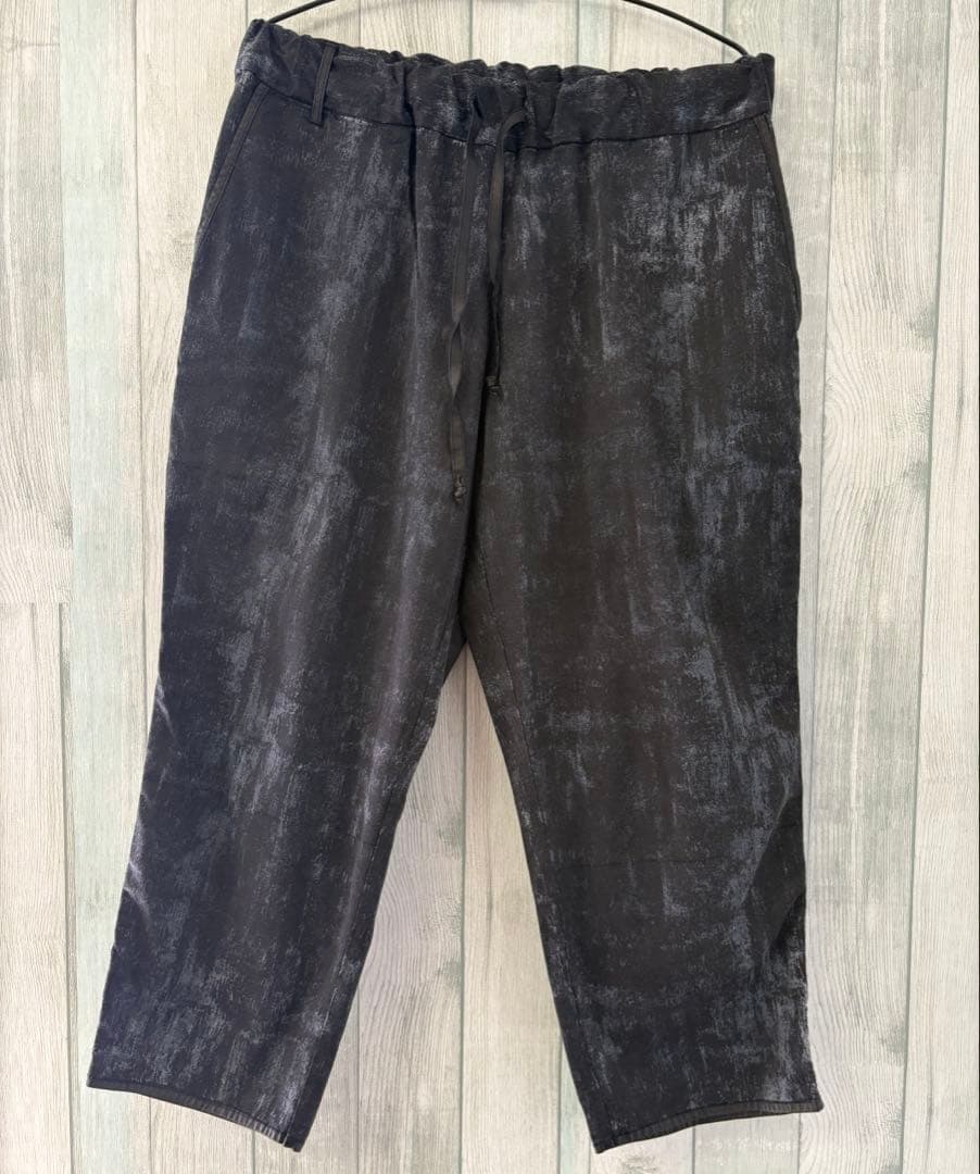 BACKLASH バックラッシュ 顔料プリント クロップド イージーパンツ